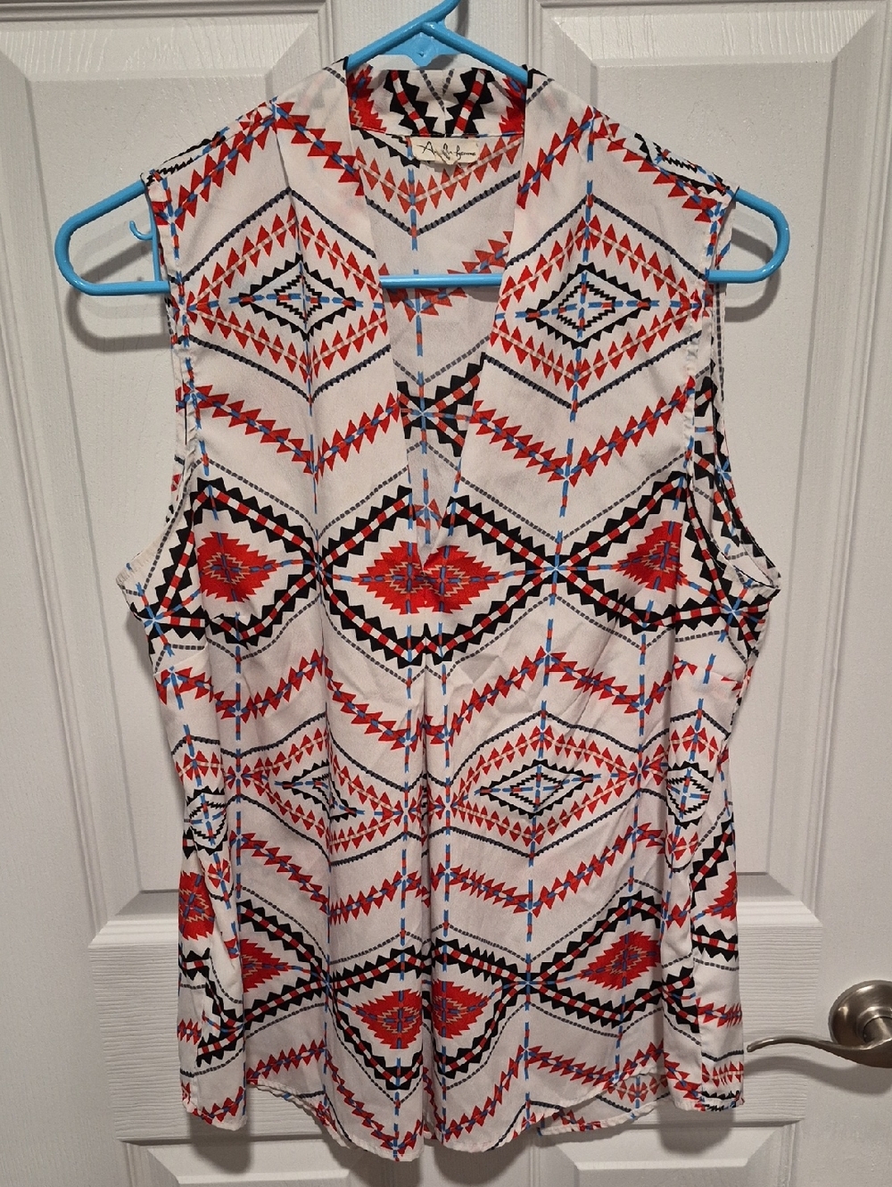 Aztec-Print V-Neck Sleeveless Top White with Red & Black